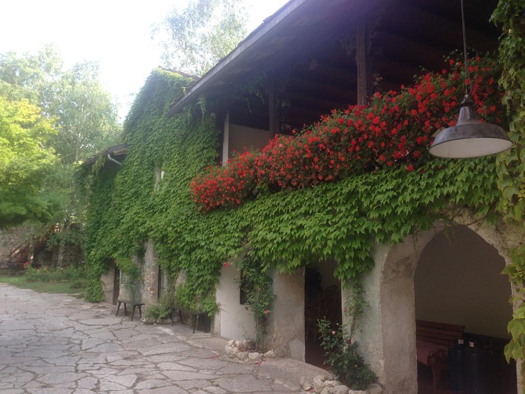 B&B Castel Ivano Strigno Kültér fotó